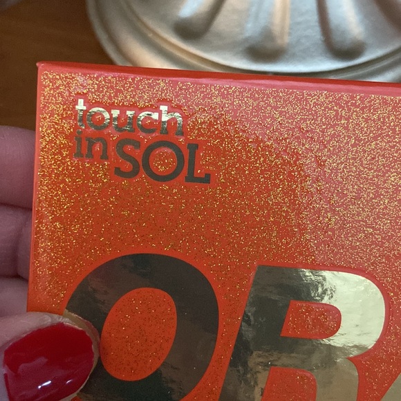Touch in sol fill up orange eye shadow palette - Picture 7 of 8